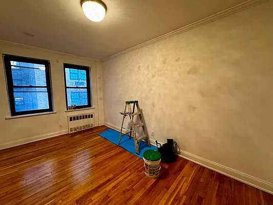 Rented by City Connections Realty | media 10