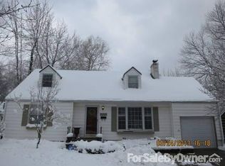 4027 W 72nd Ter, Prairie Village, KS 66208