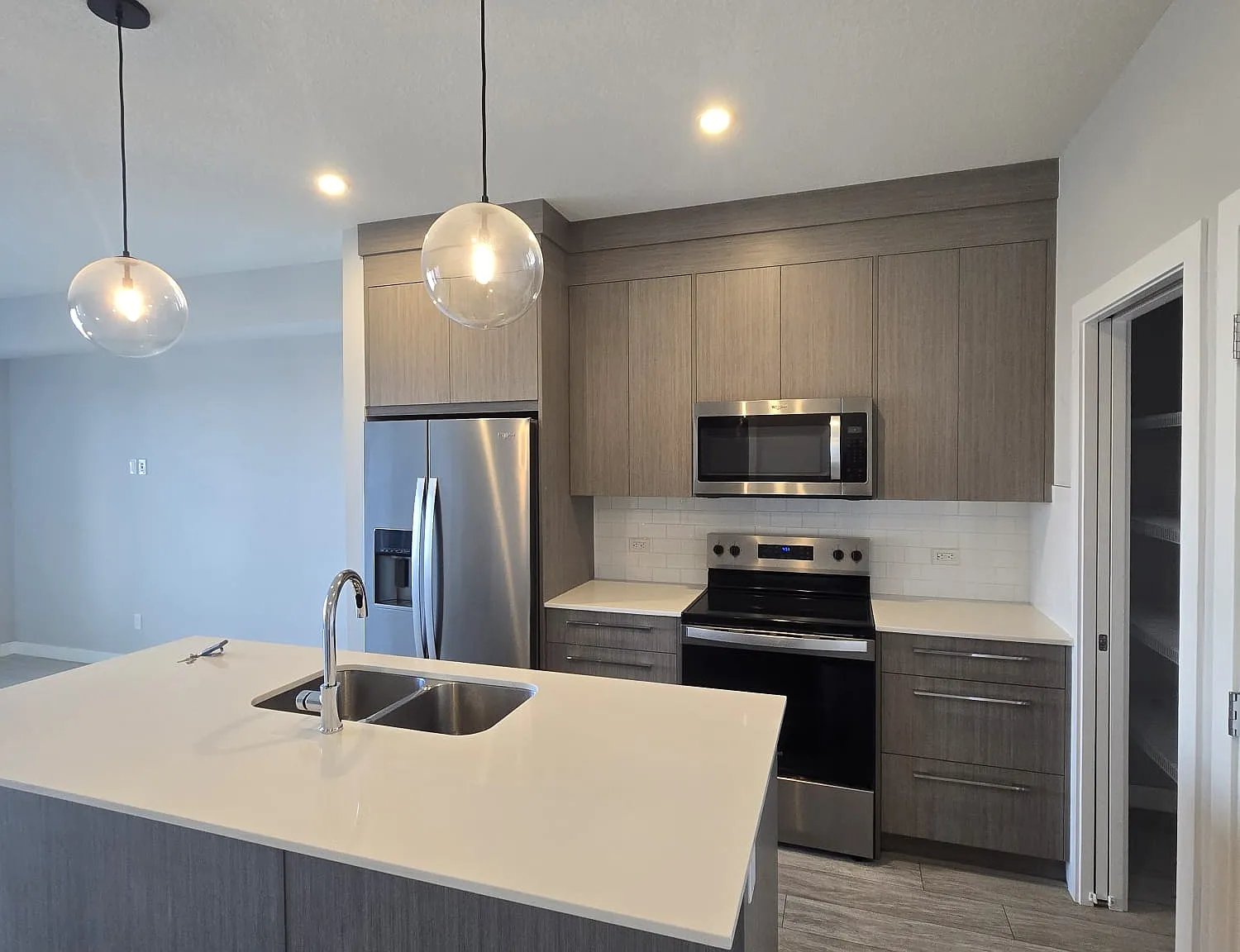 Unit 223, 75 Cornerstone Row NE — Photo 3