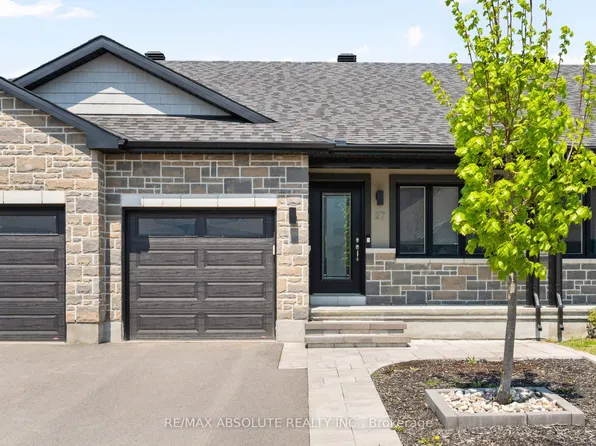 27 Morgan Clouthier Way, Arnprior, ON K7S 0H9