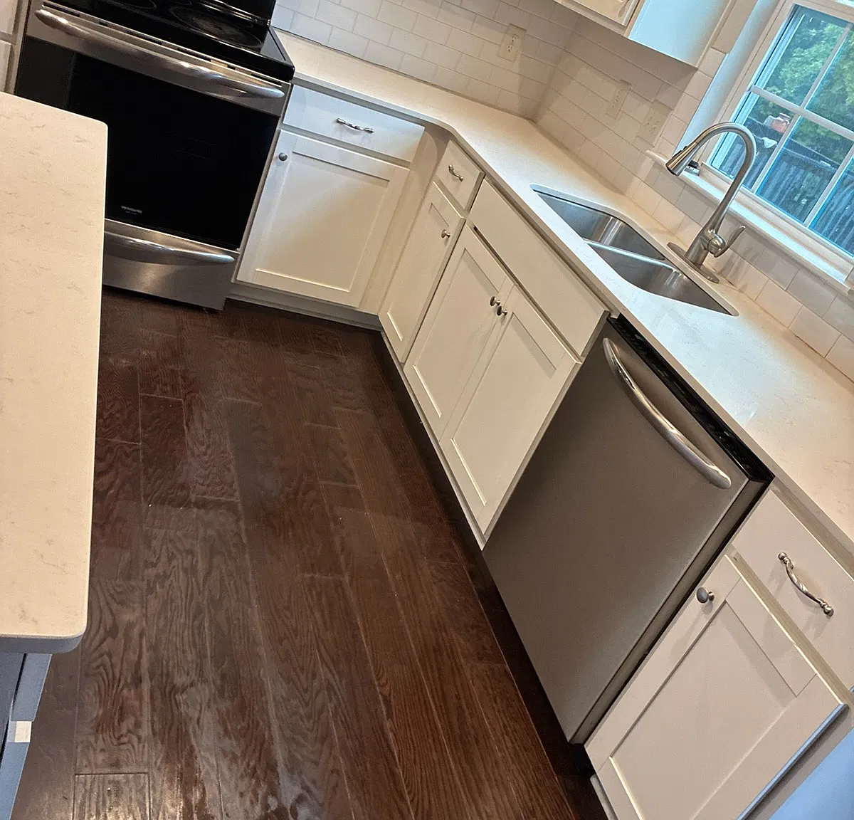 4 bed, 2205 sqft, $2,739 — Photo 4