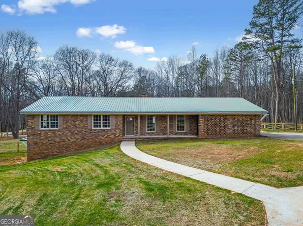 6934 Highway 106 S, Hull, GA 30646