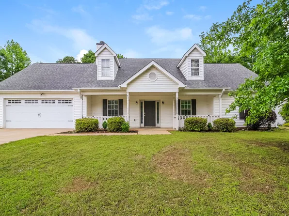 25 Woodland Dr, Covington, GA 30016