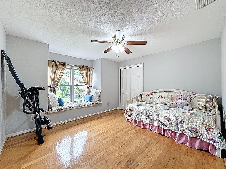 1055 Riverside Ridge Rd — Photo 23