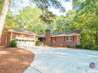222 Lacey Ln, Winder, GA 30680