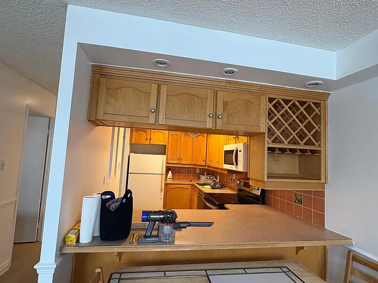 633 Bay St #2309 — Photo 7