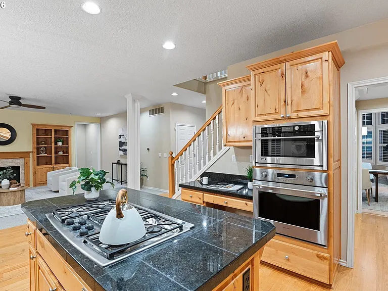 14992 SW Lookout Dr — Photo 21