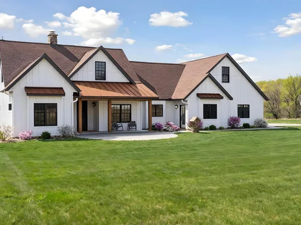 29921 40th Ave, Cadott, WI 54727