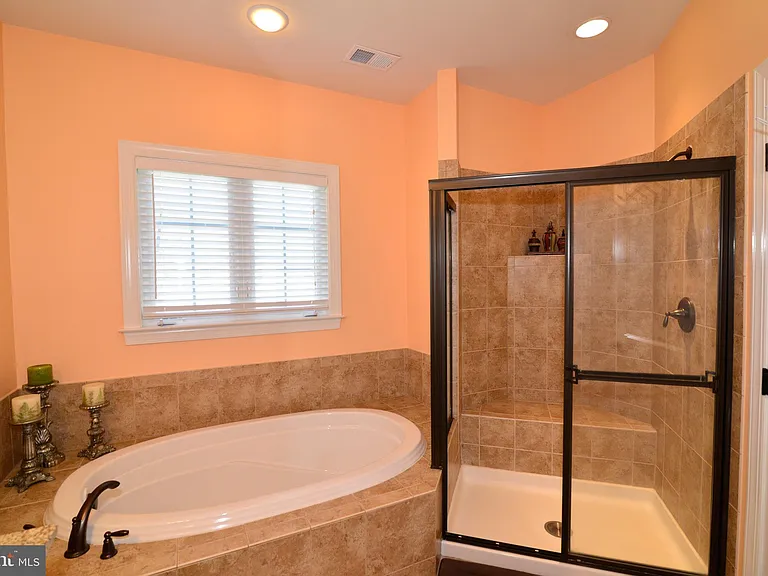 21253 Park Grove Ter — Photo 19