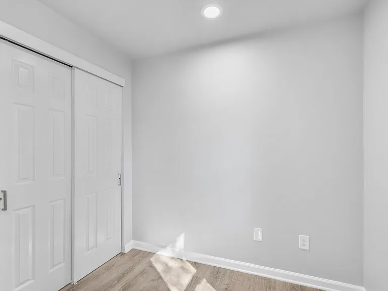 69 E Slocum St — Photo 19