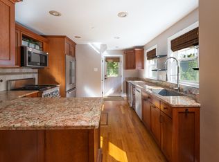 28 Scituate St, Arlington, MA 02476