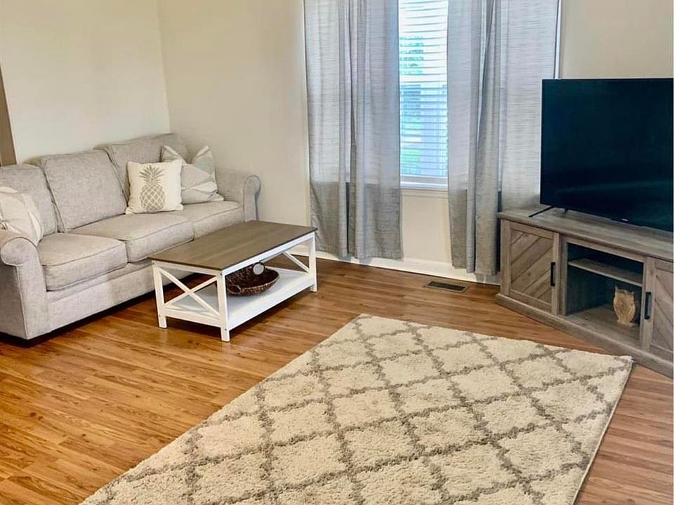 8811 Taylors Ferry Rd, Bessemer, AL 35023 Zillow