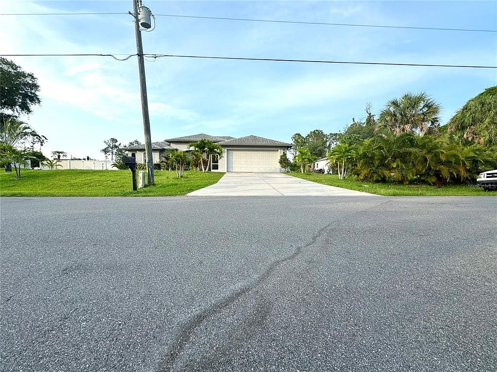 2760 Chipley Ave, North Port, FL 34286 MLS A4610695 Zillow
