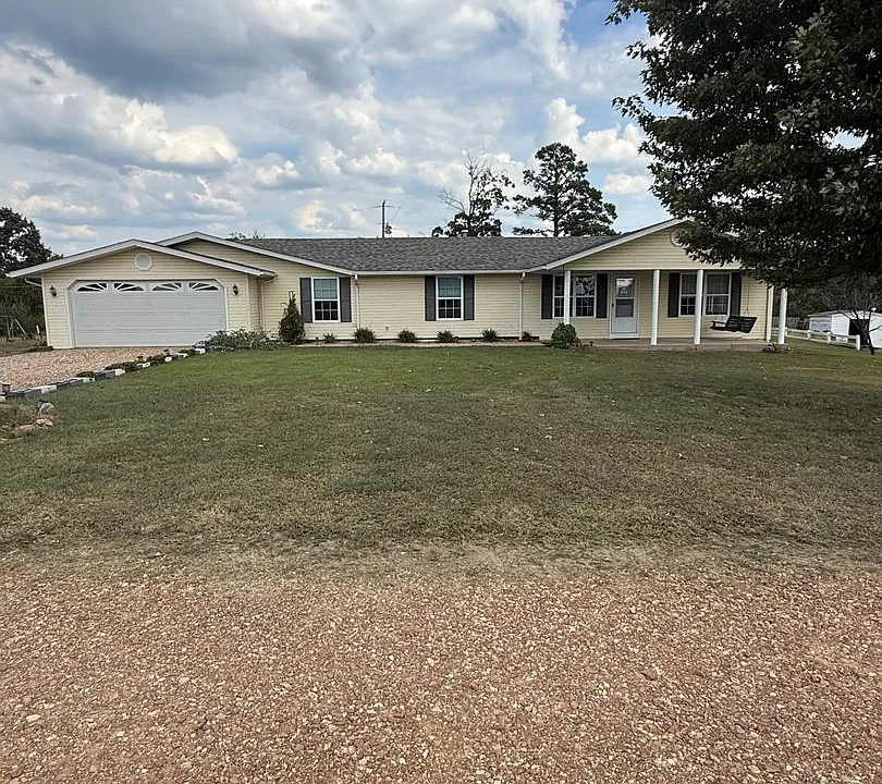 12470 Private Drive 8038