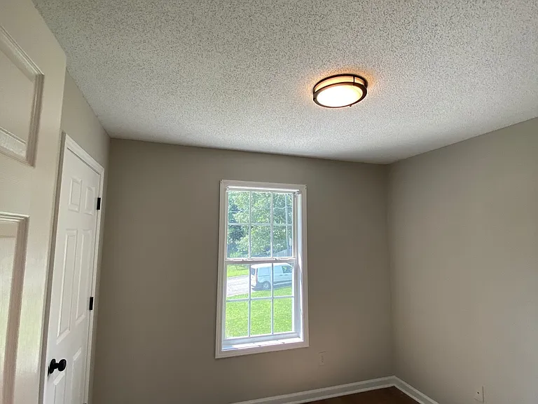 51 Connie Dr — Photo 20