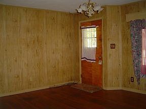 3rd image of 1826 N College Ave