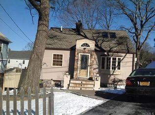 77 Lakeview Ave, Hartsdale, NY 10530