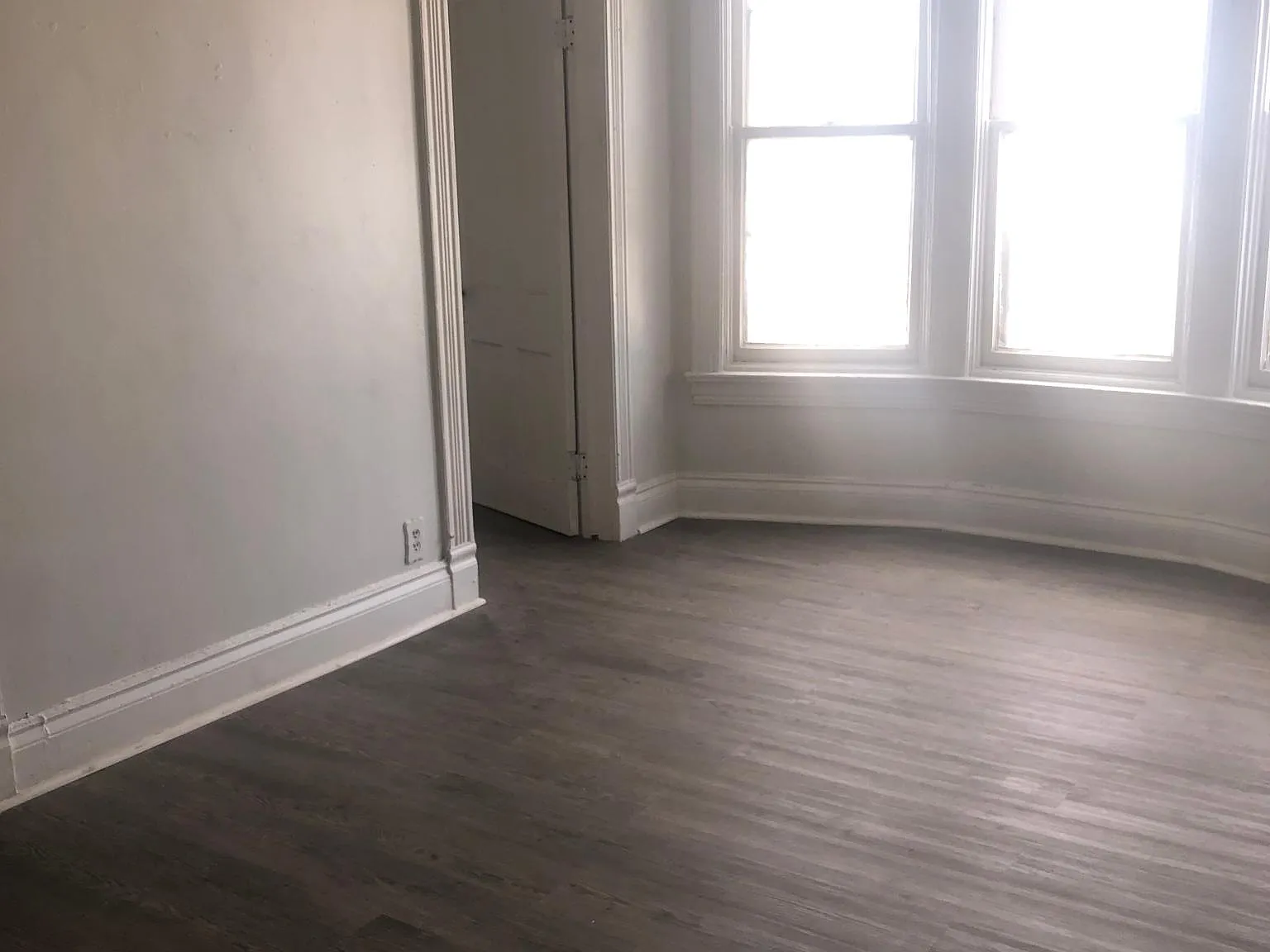 2 bed, $1,200 — Photo 4