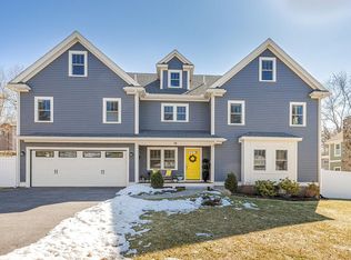19 Royalston Ave, Winchester, MA 01890