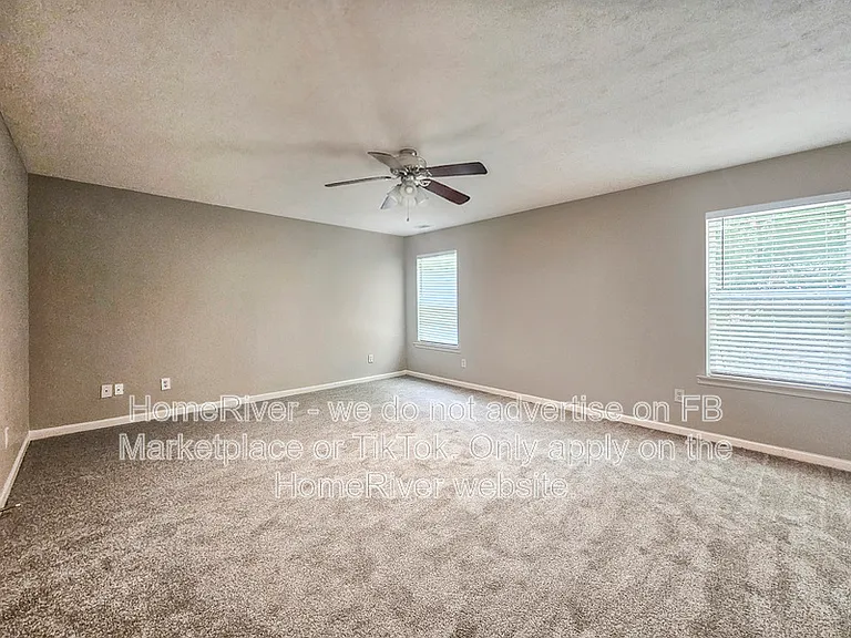 4723 Beau Point Ct — Photo 13
