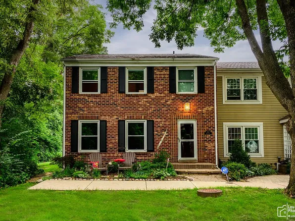 1525 Wedgefield Cir, Naperville, IL 60563