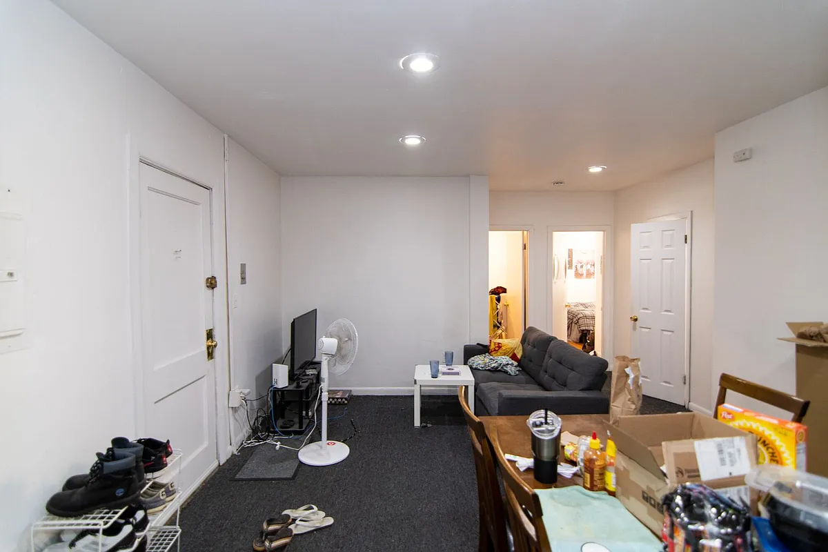 Building Photo - 43 Brighton Ave #5