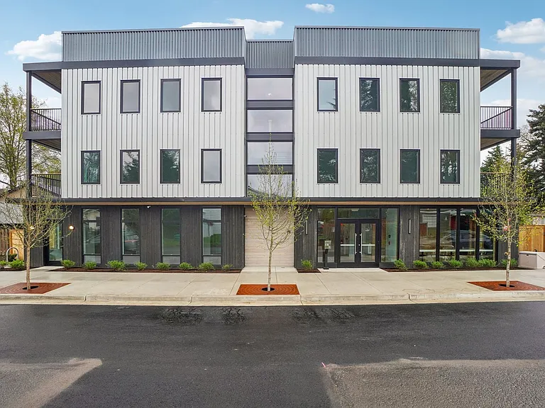 Boxcar Commons - Modern Living in Central Beaverton — Photo 1