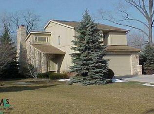 3443 E Fifteen Mile Rd, Sterling Heights, MI 48310