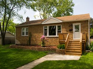 8848 S Washtenaw Ave, Evergreen Park, IL