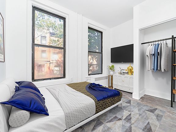 2nd image of 118 E 91st St APT 1A