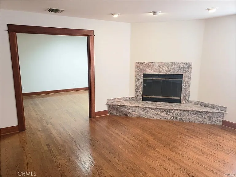 148 W Highland Ave — Photo 3