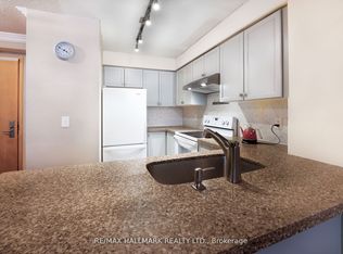 62 Suncrest Blvd #316, Markham, ON L3T7Y6