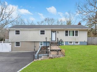 236 Dare Rd, Selden, NY 11784