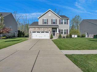 2144 Shadow Ln, Lake View, NY 14085