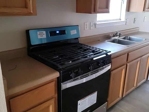 4th image of 3916 Tierra Arena Dr