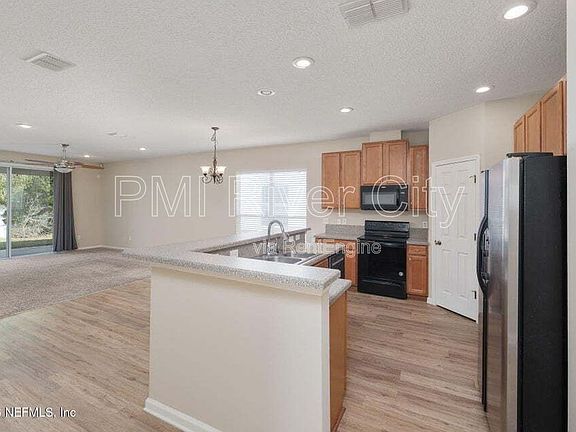 3rd image of 6025 Caladesi Ct