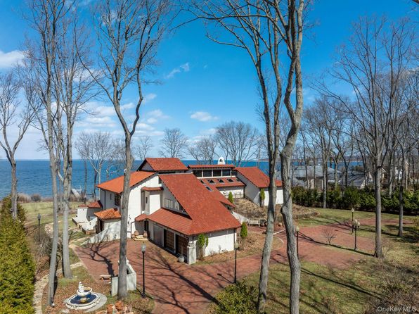 1 Sea Crest Drive, Lloyd Neck, NY 11743