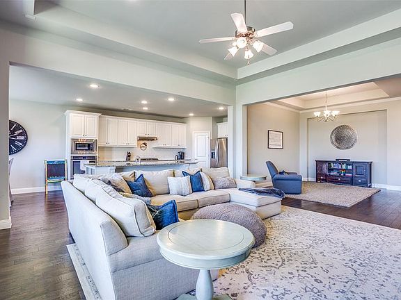 4th image of 7808 Krause Springs Dr