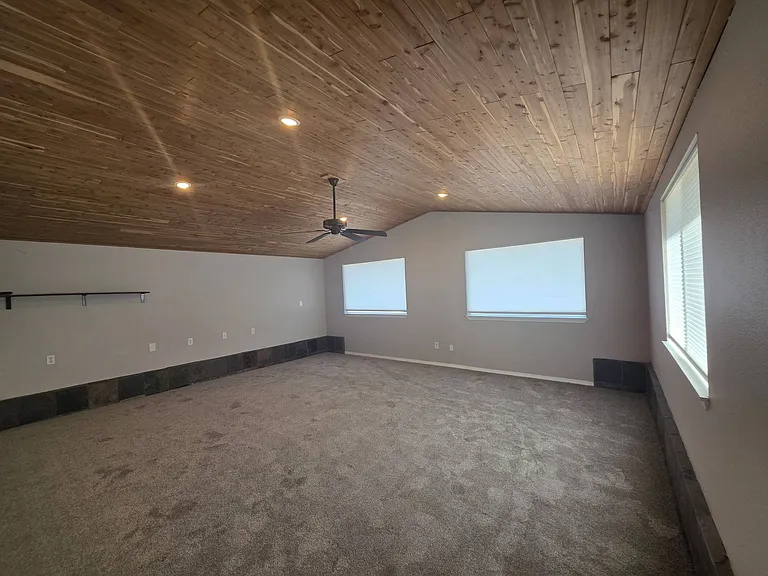 7113 W Arrowhead Ave — Photo 4