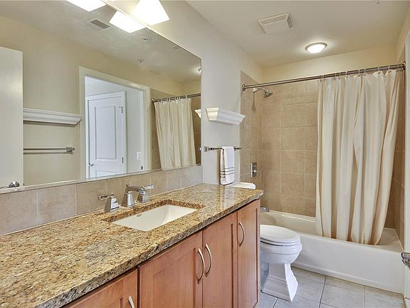 5th image of 888 N Quincy St Unit 1603