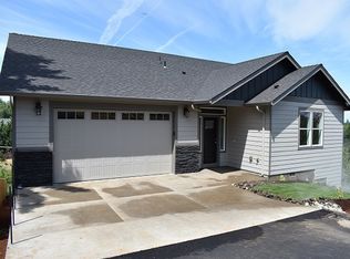 503 Eagle View Dr NW, Salem, OR 97304