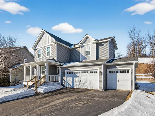 8599 Oakview Way N, Maple Grove, MN 55369