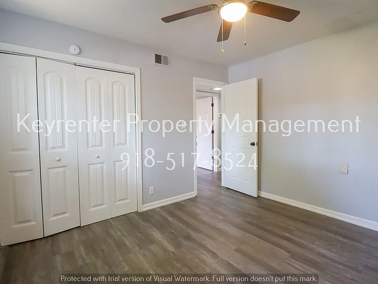 4329 E 68th St #507 — Photo 13