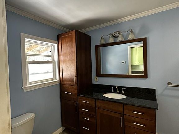 3rd image of 167 West St #A