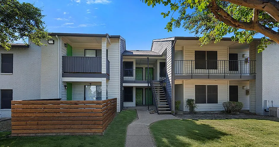 Birch Apartment Homes — Photo 3