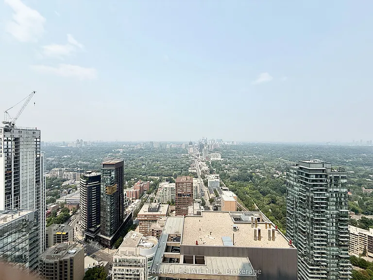 1 Yorkville Ave #4406 — Photo 9