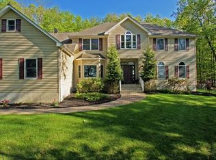 13 Lake View Dr, Green Township, NJ 07821
