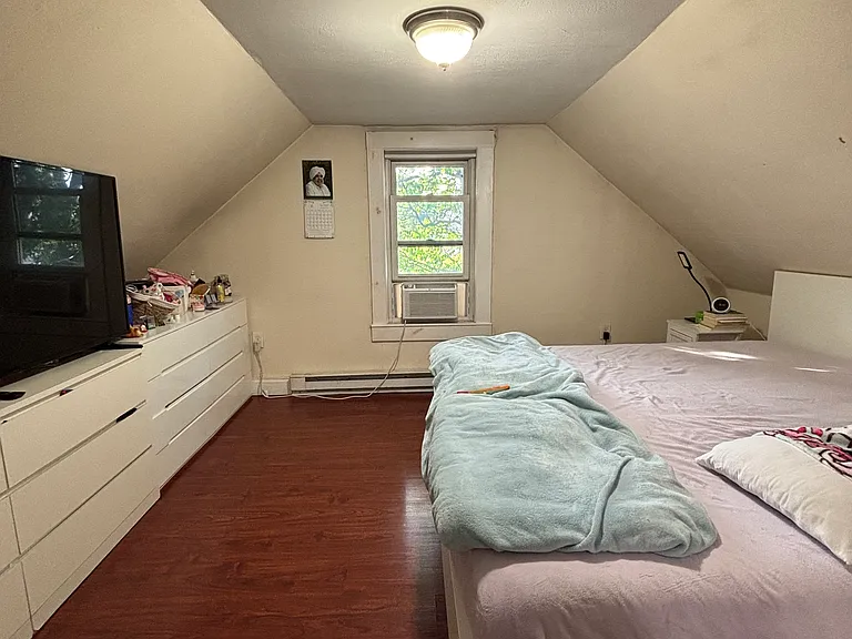 398 Bennington St #2 — Photo 18