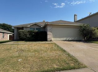 532 Magdalen Ave, Crowley, TX 76036