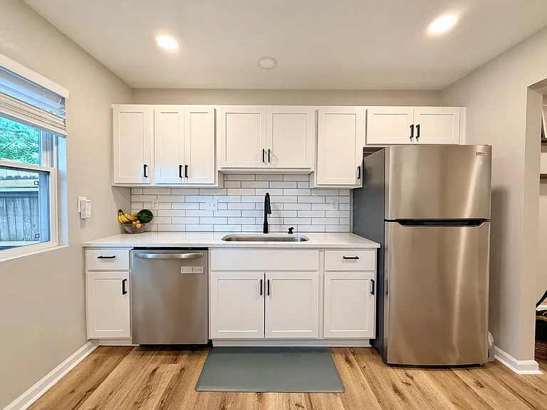326 Harrier St — Photo 11